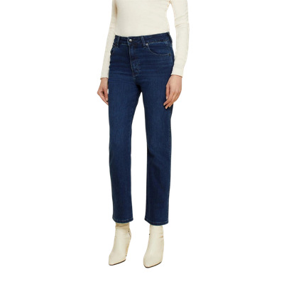 Malena F  7779 Midnight Core