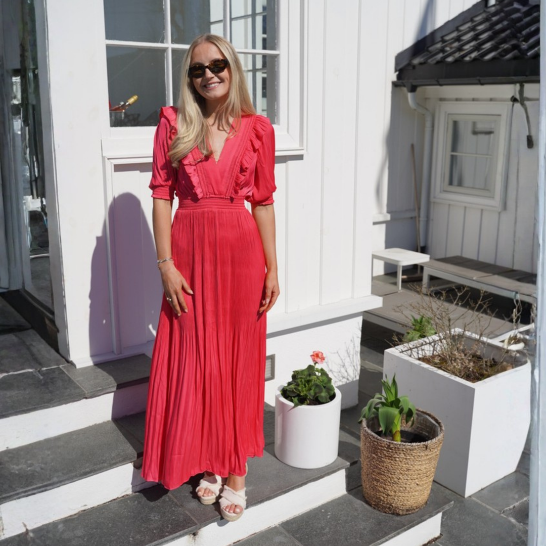 LOVISA Solid Long Dress Pink