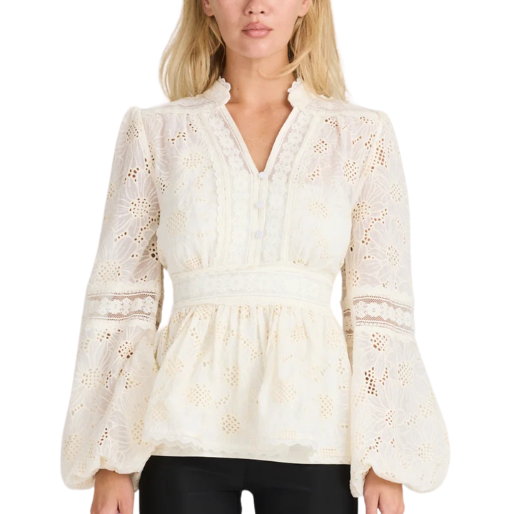 Aliah Daisy Blouse Cream