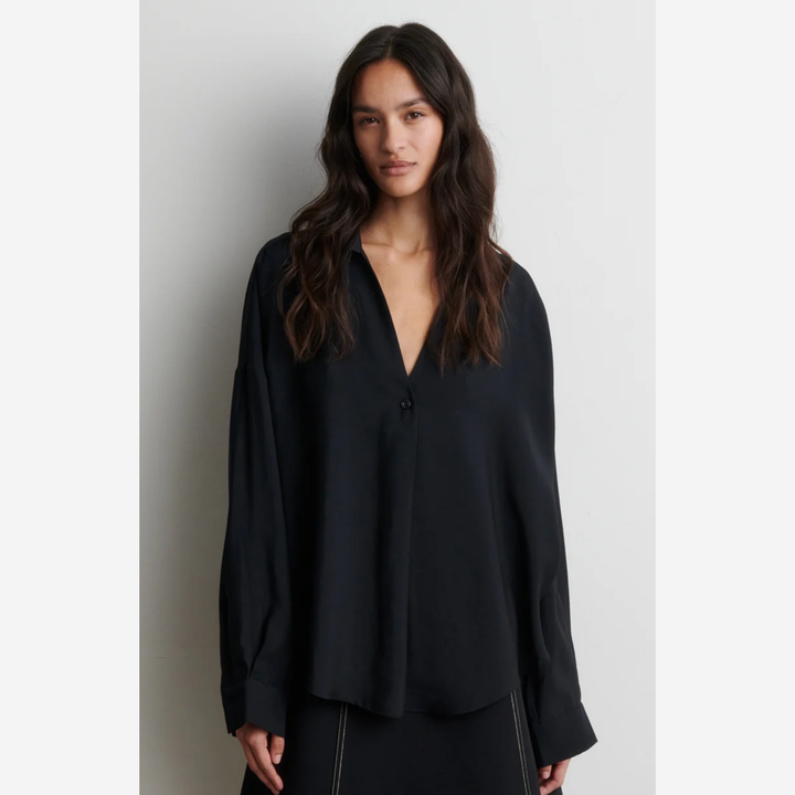 Timeline Blouse Black