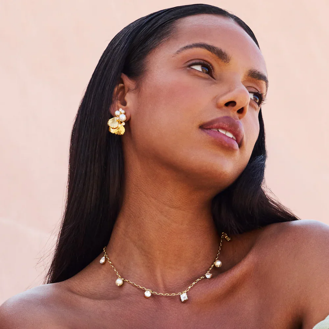 LUMI PEARL EARRINGS GOLD
