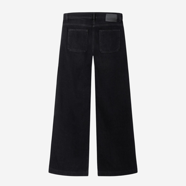 Ada patched pocket Authentic Lefthand Black Denim
