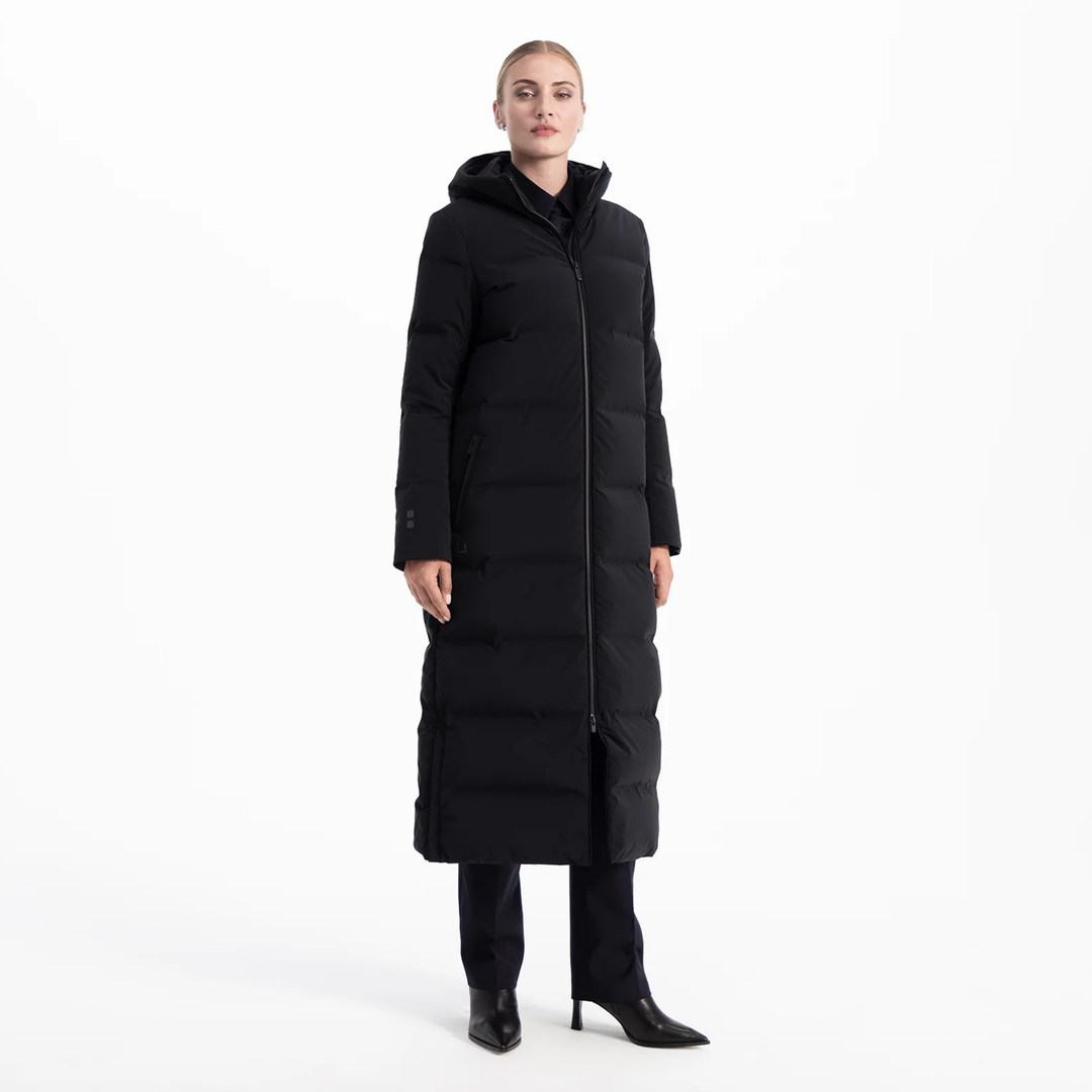 Infinity Down Coat Black