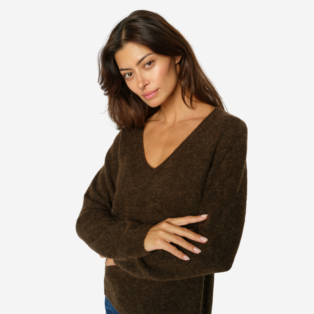 MMMape Sophia V-Neck Knit Delicioso