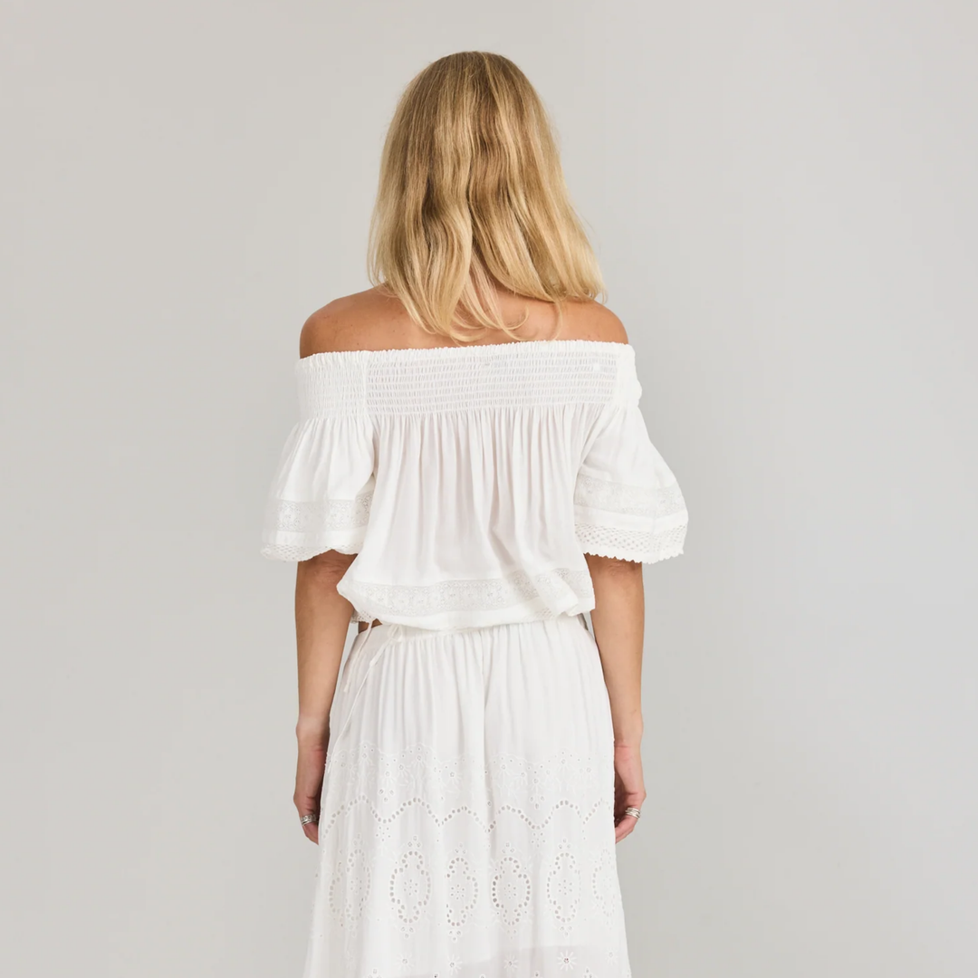 Lita Off-Shoulder White
