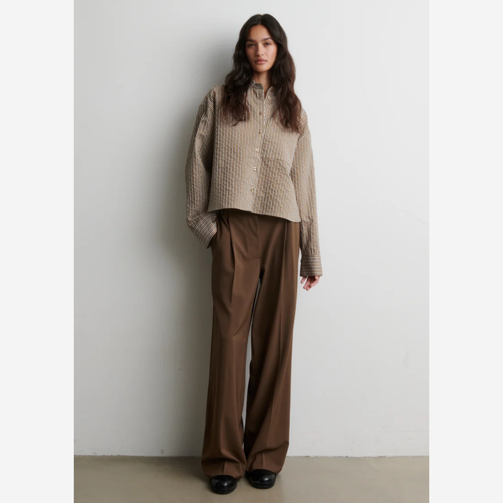 Vena Cropped Shirt Camel