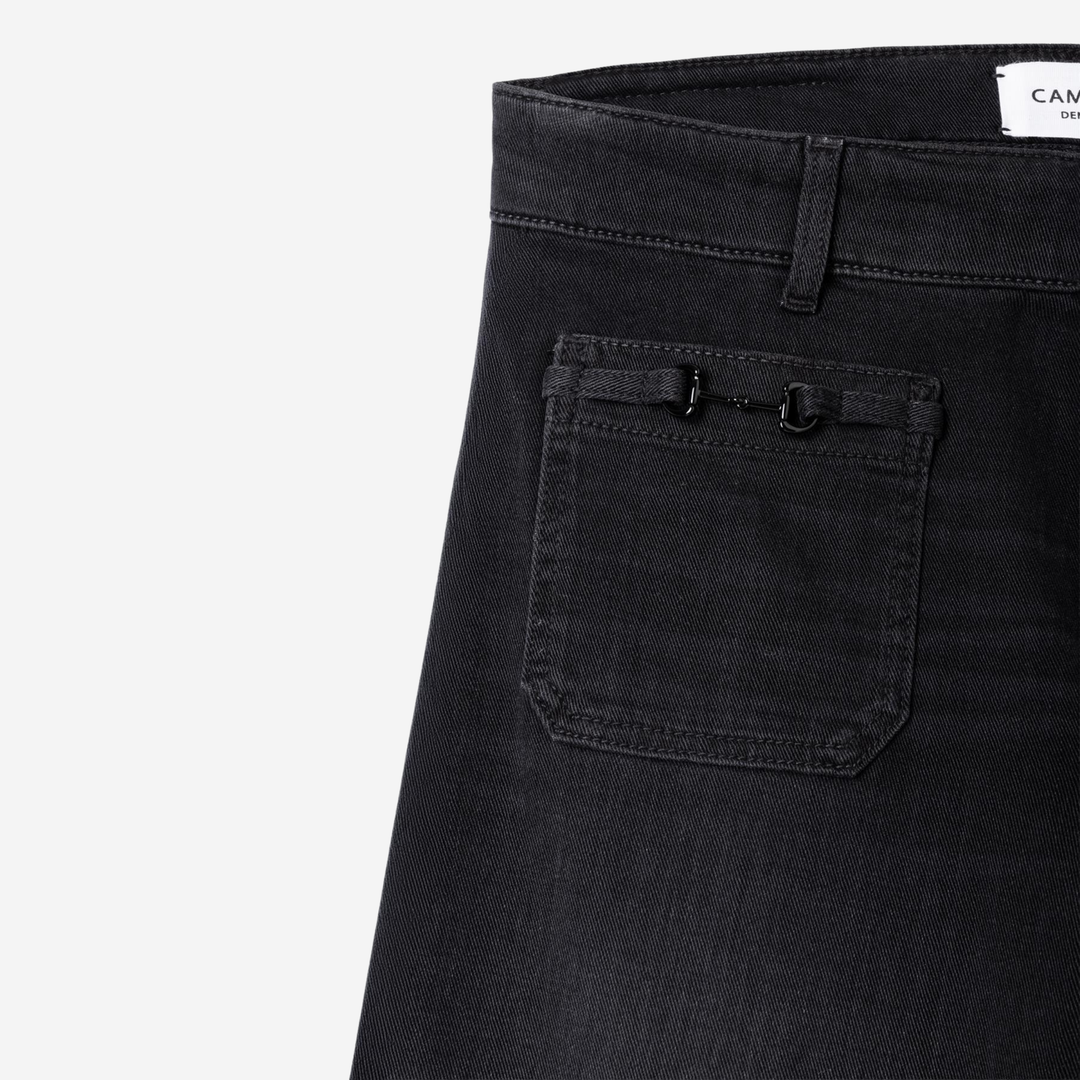 Ada patched pocket Authentic Lefthand Black Denim