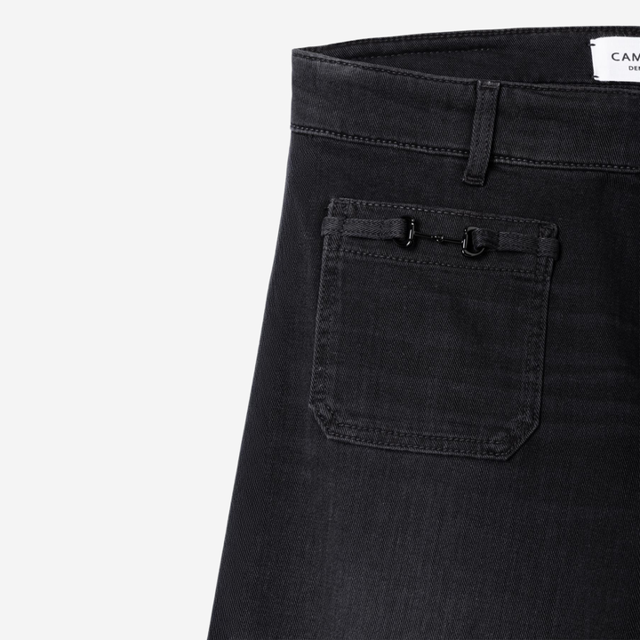 Ada patched pocket Authentic Lefthand Black Denim