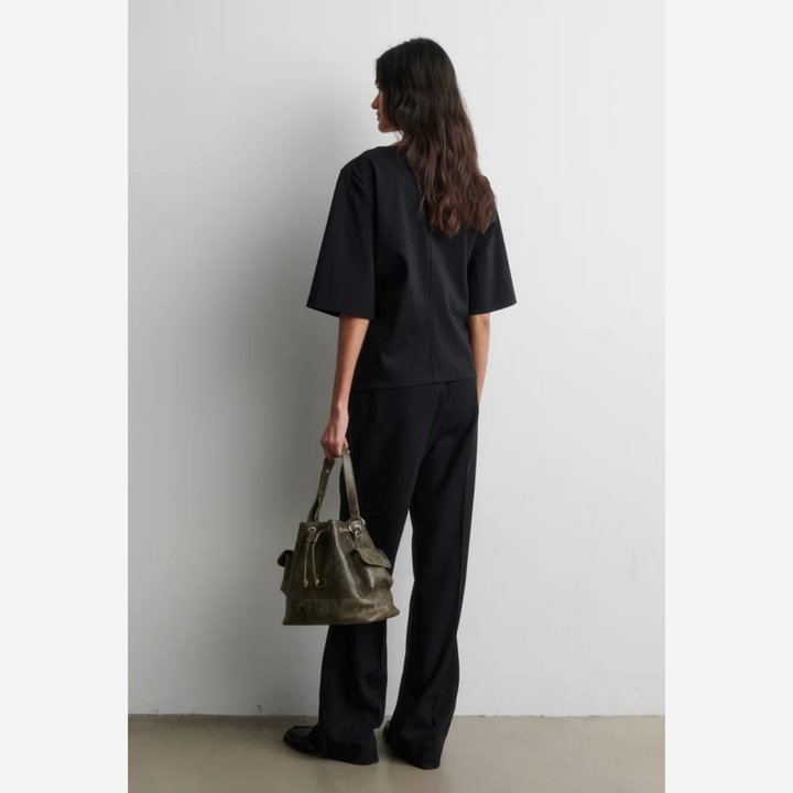 Arkai Drape Tee Black