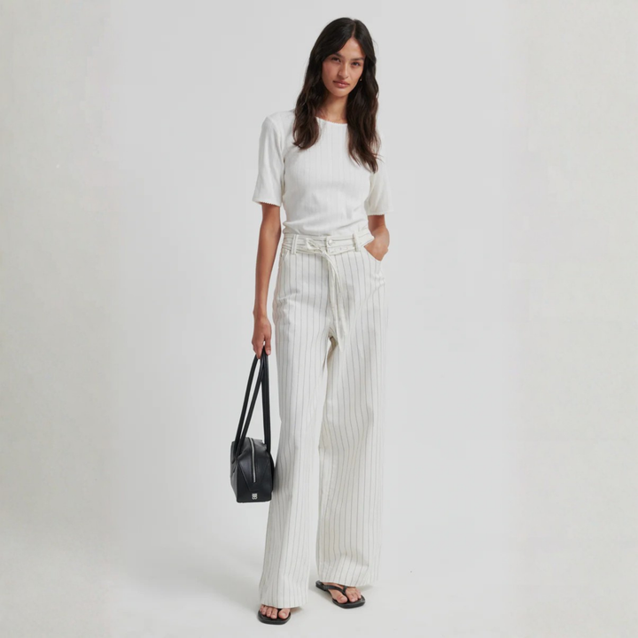 Rosia SS Tee Tofu