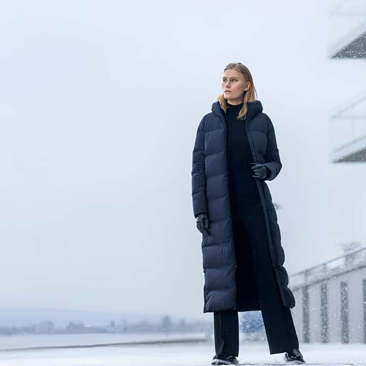 Infinity Down Coat Black