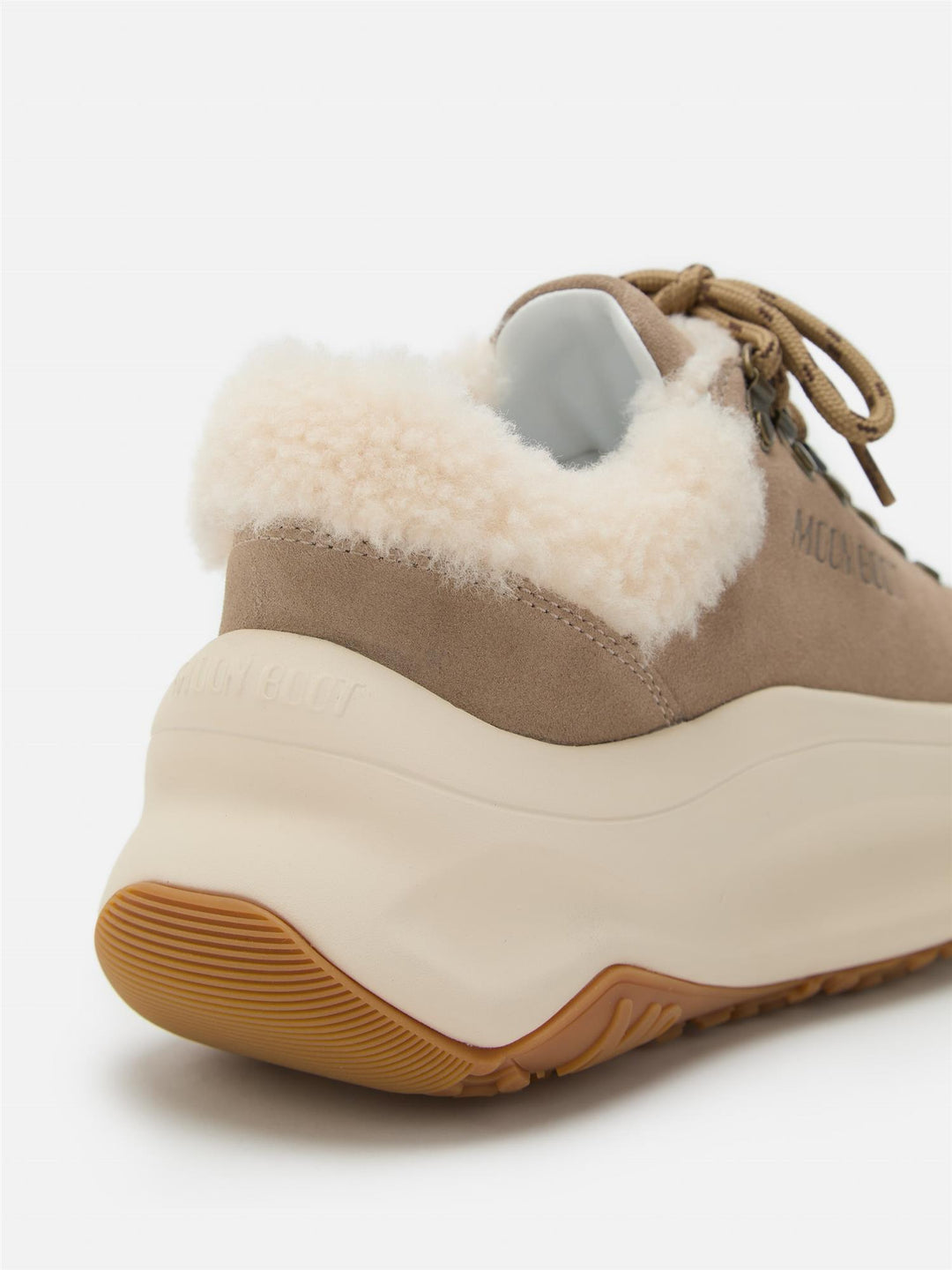 MB City Shearling Moon247