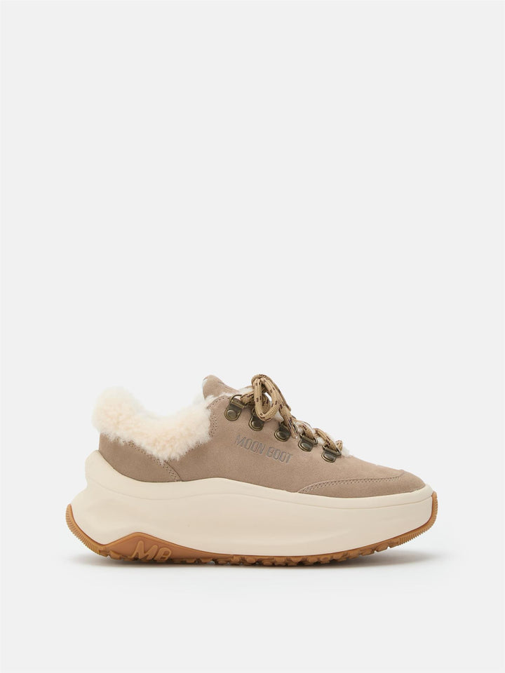 MB City Shearling Moon247