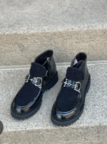 1-VITELLO NERO  2-SHIRLING NERO, GUNME