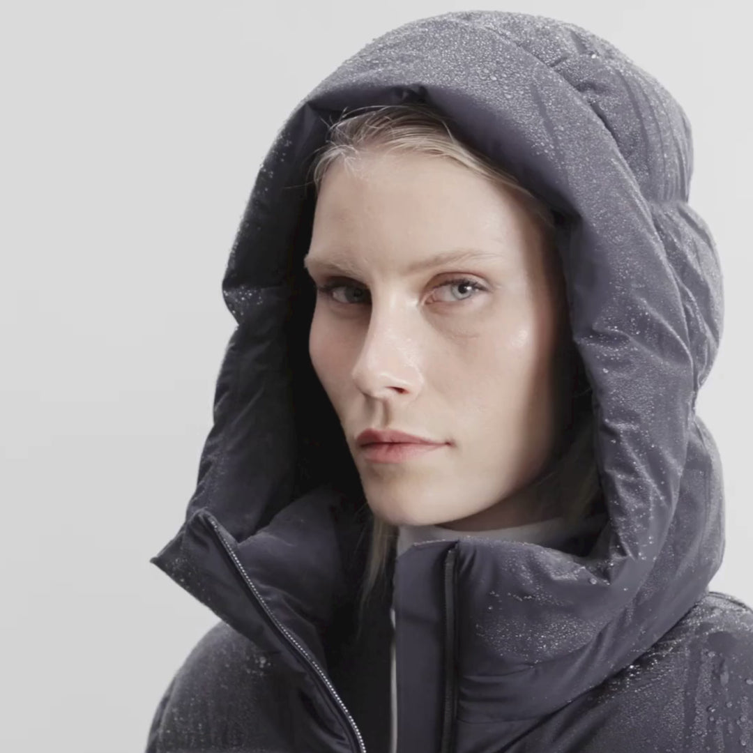 Thundra Parka Black